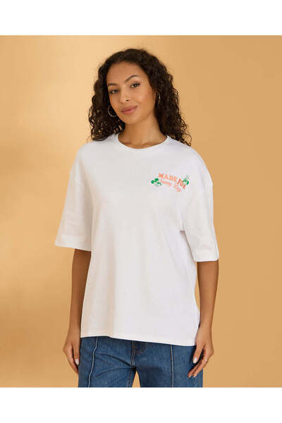 REDTAG Women White Mickey And Friends Graphic Oversized T Shirt