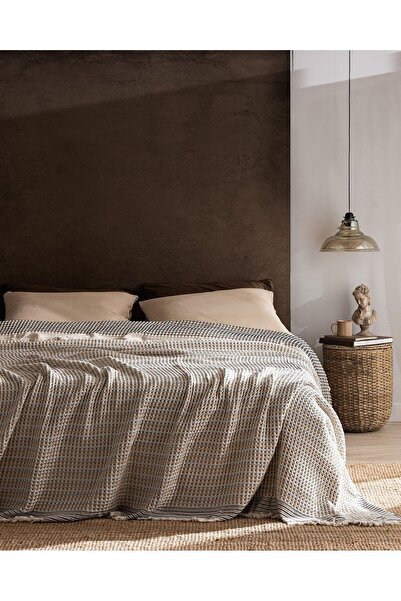 Madame Coco Bresdon Doppelbett-Tagesdecke aus 100% Baumwolle - Beige/Blau