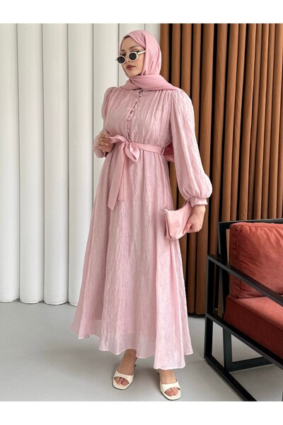 Modaensarbutik Yarın Düğmeli Kendinden Desenli Balon Kol Tesettür Elbise-PEMBE