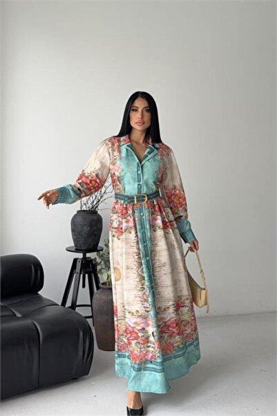 Neşeli Butik γυναικείο φόρεμα με πράσινα κουμπιά και λεπτομερή σχέδια, ολόσωμ...