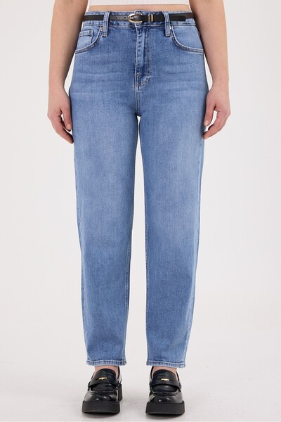 cracpot Women's Plus Size Snow Blue Washed Lycra Regular Mom Jean Pants – Hig...