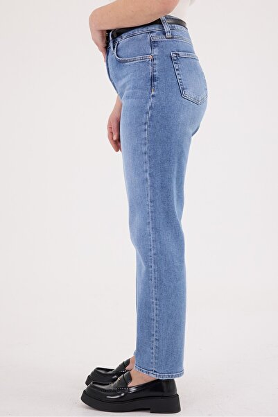 cracpot Women's Plus Size Snow Blue Washed Lycra Regular Mom Jean Pants – High Waist Stretch Denim