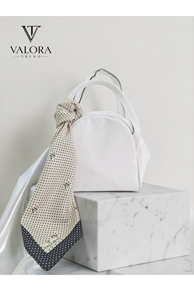 Valora Trend Bej Logo Desenli Siyah Çerçeveli Saten Bandana Fular
