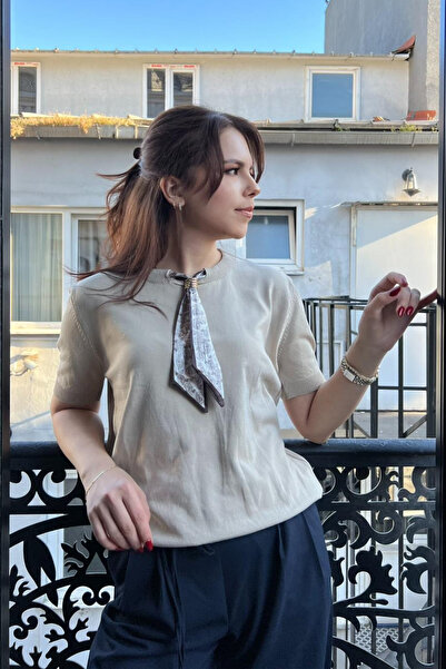 sunfyre ΓΥΝΑΙΚΕΙΟ Μπλουζάκι με Κοντό Μανίκι, Λεπτομερές Σχέδιο Φουλάρι, Μαλακ...