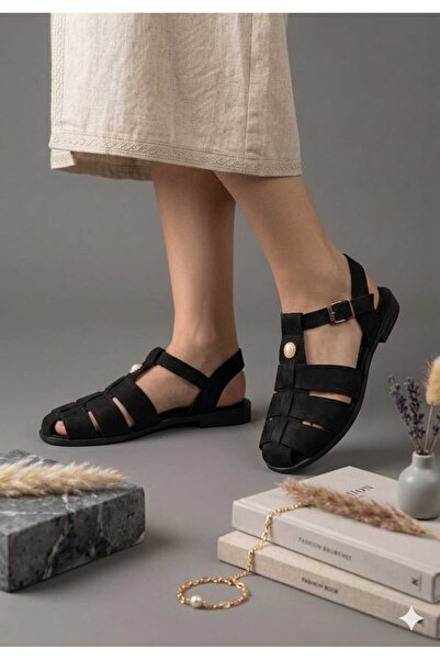 McDark ΓΥΝΑΙΚΕΙΑ ΜΑΥΡΑ ΣΟΥΕΤ ΣΑΝΔΑΛΙΑ ΜΕ ΑΝΟΙΧΤΗ ΠΛΑΤΗ, ΛΑΣΤΙΧΟ ΚΑΙ ΡΥΘΜΙΖΟΜΕ...