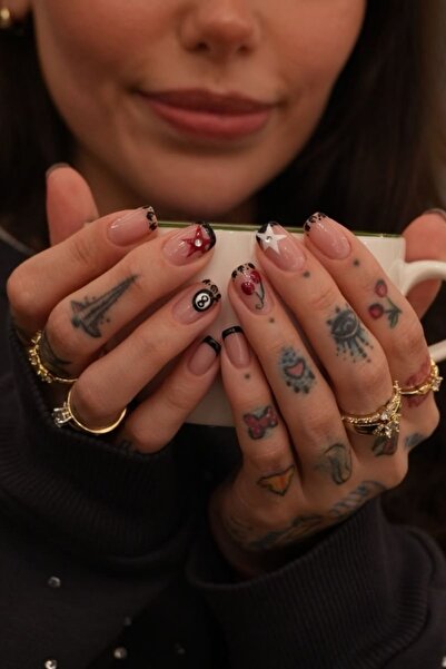 Violet nails Yıldız tırnak