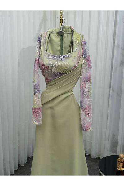 OEMS فستان سهرة باكمام?✨