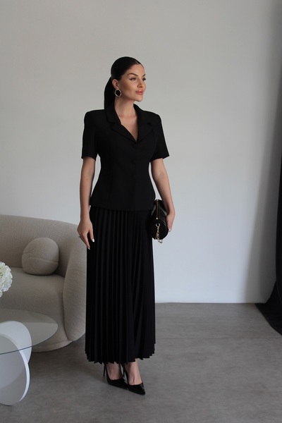 Julidress Μαύρο Σετ Premium με Πιέτες στη Φούστα και Κοντομάνικο Μπουφάν