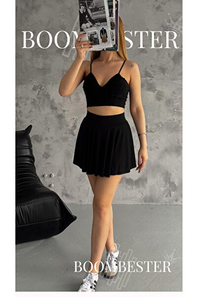 BoomBester Γυναικεία ψηλόμεση πλισέ μίνι φούστα με σορτς – Ύφασμα Sandy, καλο...