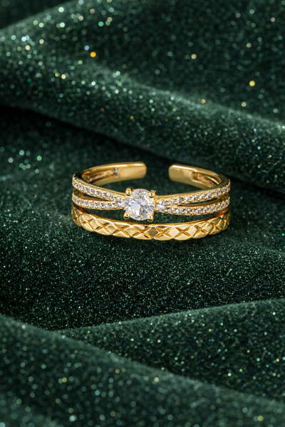 Sylvera Shop Elegant Trio Stone Ring - Adjustable (Gold Color)