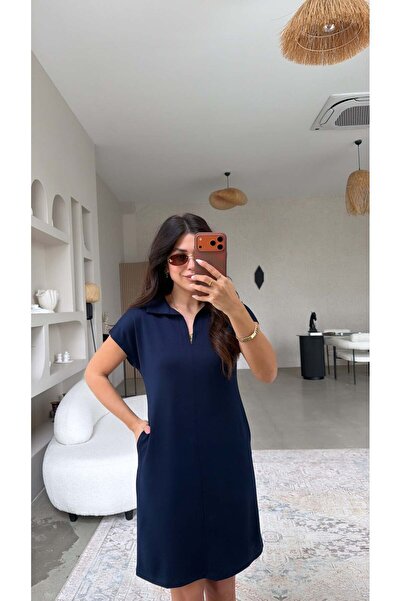 Buket Teke Βασικό φόρεμα σε μπλε ναυτικό χρώμα με γιακά και τσέπες με λεπτομέ...