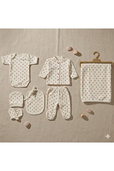 Baby Bakkal Hospital Release Heart Print Set Consisting of 7 Pieces.