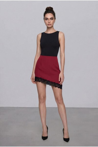 Auroveen Δαντελένια Λεπτομερής Ασύμμετρη Φούστα Μίνι Μήκους AV2023