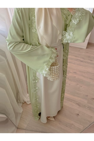 Classy She Green Floral Embroidered Patchwork Front-opening Abaya (without he...