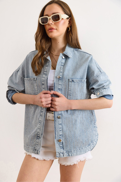 Olalook Γυναικείο Μπλε Τζιν Μπουφάν με Λεπτομέρειες και Τσέπες CKT-19000530