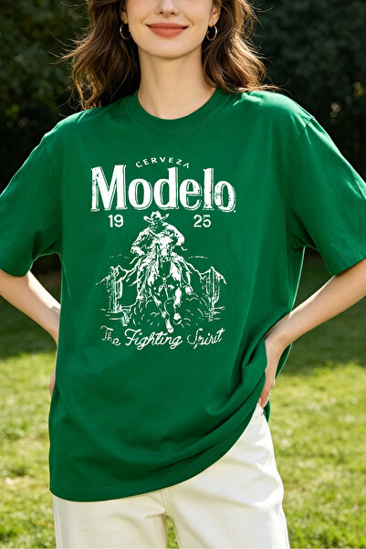 Fleck تي شيرت نسائي بطباعة جرافيك بشعار Modelo Beer بتصميم كاجوال كبير الحجم