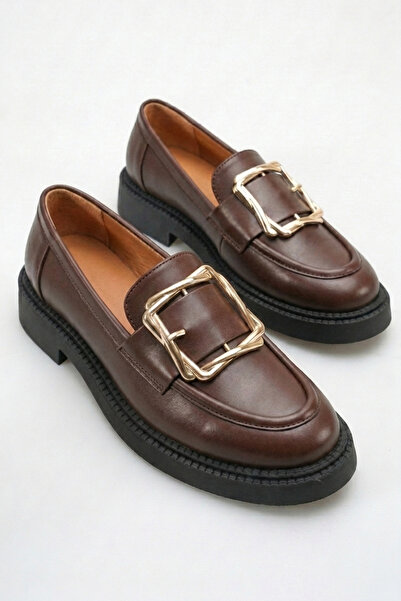 GRADA Καφέ γνήσιο δέρμα Γυναικεία Loafer Παπούτσια με Μεγάλη Τετράγωνη Χρυσή ...