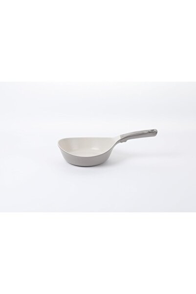 NEOFLAM Gaudi,Frying Pan,20cm,Curved design,Xtrema coating for excellent nons...