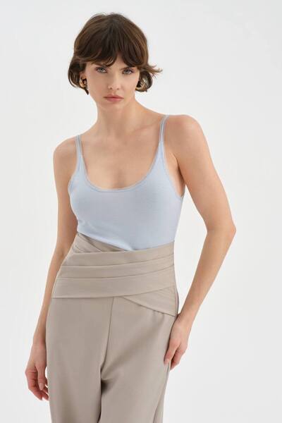 tw3 Women's Premium Quality Design Undershirt with Tulle Detail on Collar and...