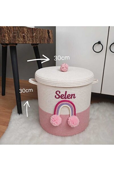 Secem Boutique isimli kişiselleştirilmiş oyuncak çamaşır sepeti, jüt sepet