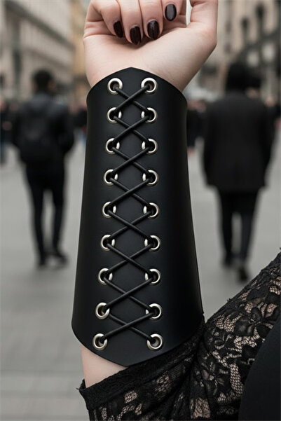 Karakedi Black Leather Lace-Up Gothic Bracelet