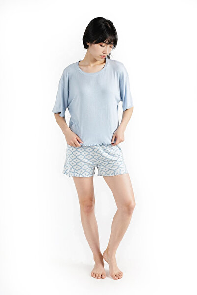 Ecrou Γυναικείο σετ πιτζάμες με μπλουζάκι και σορτς σε μπλε μωβ χρώμα, με μον...