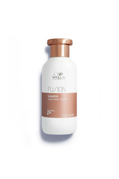 Wella Επαγγελματικό Σαμπουάν Επανόρθωσης Έντονης Φροντίδας Fusion 250 ml