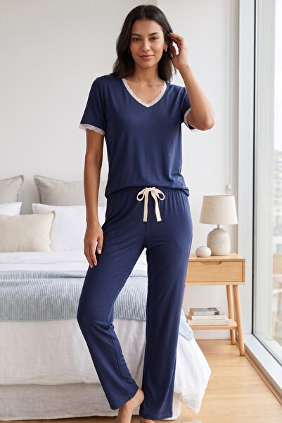Miss Dünya Lissa Home Comfort V-Neck Lace Detailed Short Sleeve Pajama Set