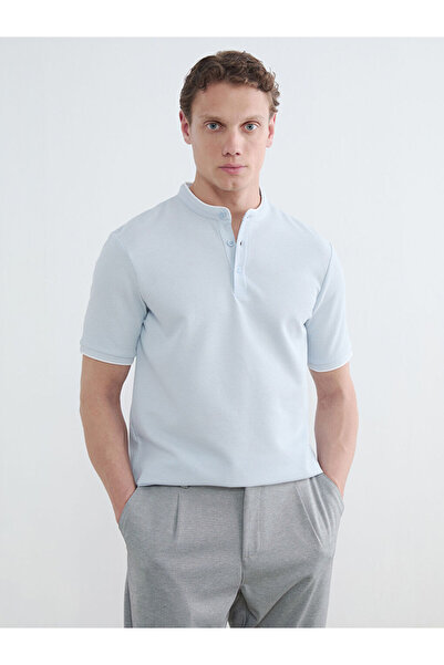 LC Waikiki Esvab • Modern & Distinctive Stand Collar Men's T-Shirt
