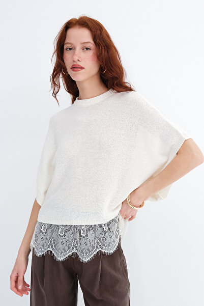 Addax Πλεκτό με δαντέλα στο τελείωμα της φούστας T261025