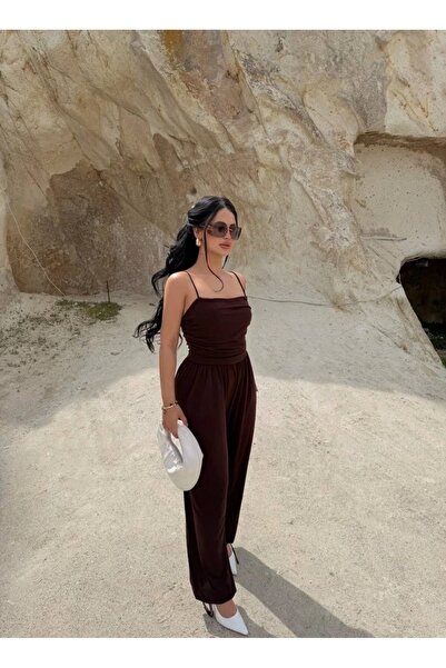 Paraf style Ολόσωμη φόρμα με κρεμαστές τιράντες και λεπτομέρεια στην πλάτη