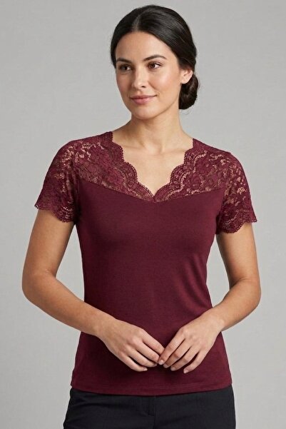 Cockatoo Μαύρη δαντελένια λεπτομερής γυναικεία μπλούζα με κοντά μανίκια – Κομ...