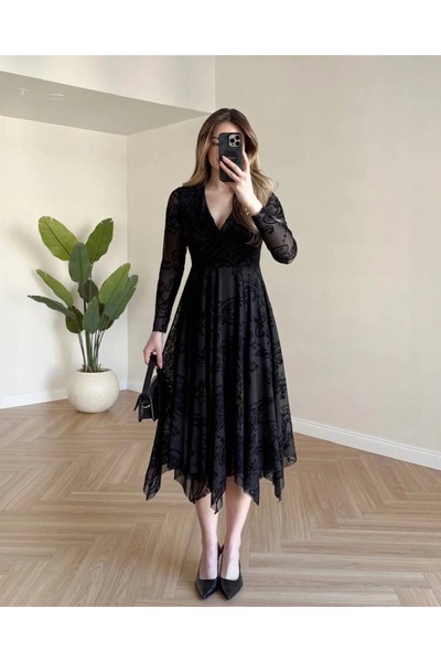 Paraf style Φόρεμα με λαιμόκοψη V και μακριά μανίκια με ασύμμετρο σχέδιο