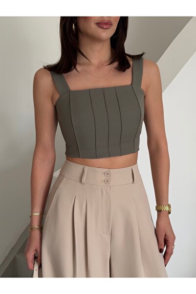 Nadrina ΛΕΪΖΕΡ ΚΟΜΜΕΝΟ ΜΠΟΥΣΤΙΕΡ ΜΕ ΛΕΠΤΟΜΕΡΕΙΕΣ ΣΕ ΣΤΥΛ ΓΡΑΣΟΥ