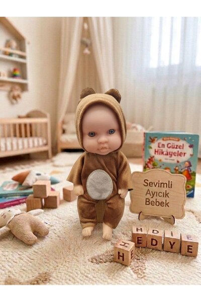 ARAD PRO Sevimli Kostümlü Et Bebek - Dekoratif ve Eğlenceli Sabit Figür Oyunc...