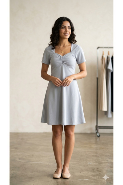 Sublime Butik Rochie mini gri pentru femei, cu guler în formă de U și șnur la...