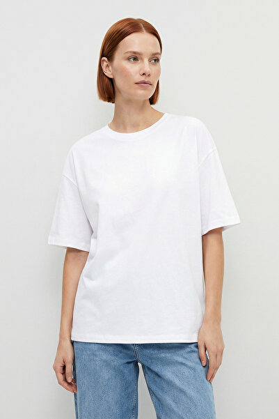 MAXIMILLIAN Γυναικείο λευκό μπλουζάκι oversize βασικής γραμμής, 100% βαμβακερ...