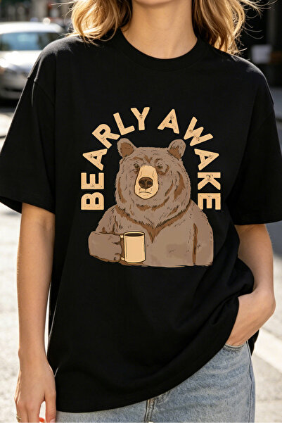 Fleck تي شيرت نسائي بطبعة Bearly Awake Bear With Coffee Mug بتصميم كاجوال