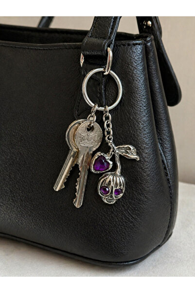 HER ŞEY NOTA www.herseynota.com Purple Stone Gothic Skull Cherry Figured Meta...