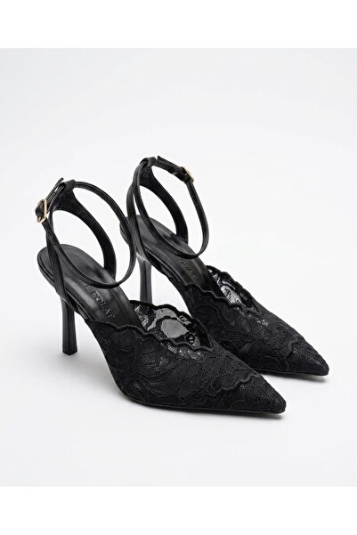 diclepolat Γυναικεία παπούτσια με λεπτό τακούνι και λεπτομέρεια από μαύρη δαν...