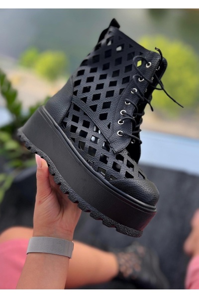 Tress Fashion Summer boots / Rogue NEW Black PIG