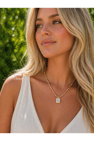 Melika Collection Zirkon Taşlı Gold Kolye | Minimal Dikdörtgen Uçlu Kadın Kol...