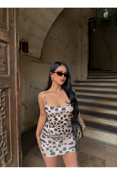 kırmızı butiks Ψηφιακό φόρεμα με λουράκια λεοπάρ