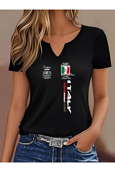 mercoledi Γυναικείο μπλουζάκι με στάμπα, μισό μανίκι σε σχήμα V, κανονική εφα...