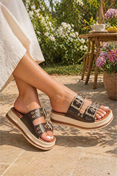 Peta Γυναικείες παντόφλες πλατφόρμας μποέμ με χρυσή πόρπη και έθνικ πινελιές