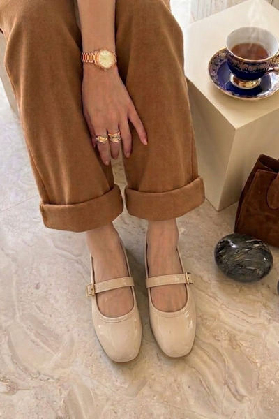 Nubbock Κρεμ λουστρίνι καθημερινές μπαλαρίνες NK3174