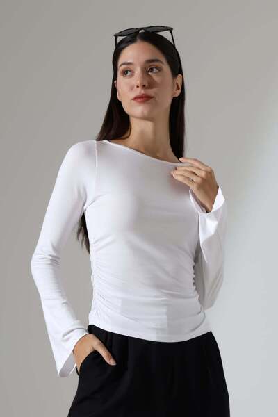 ModaPlaza Γυναικεία μπλούζα με λαιμόκοψη και ισπανικό μανίκι 22157