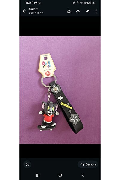 NO BRAND Keychain with Tom Logo