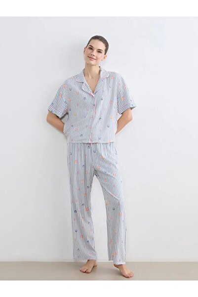 LC Waikiki Σετ γυναικείες πιτζάμες με μοτίβο σε σχήμα γιακά πουκάμισου (S6)