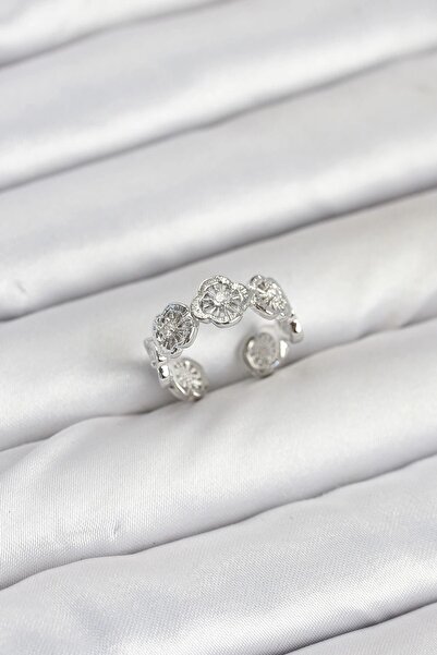 TakÇalıştır Brass Silver Color Clover Model Women's Ring